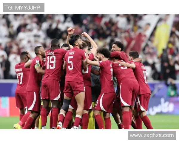 足球明星亲吻球鞋瞬间曝光引发球迷热议与感动